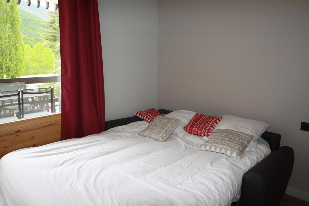 Archipel Accueil International - Studio Bois des Coqs Saint-Chaffrey Exterior foto
